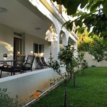 Apartment Olive Selce Buitenkant foto